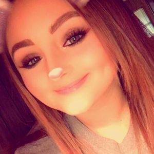 Meet your Posher, Alaina